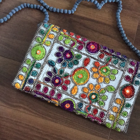 Colourful Handmade envelope clutch - Picture 3 of 3